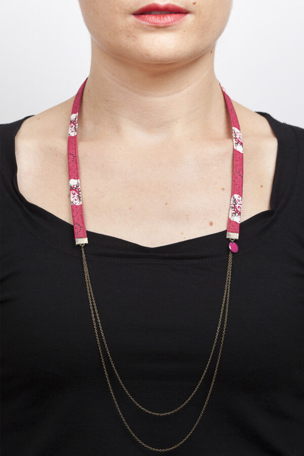 collier sautoir rose Batisto
