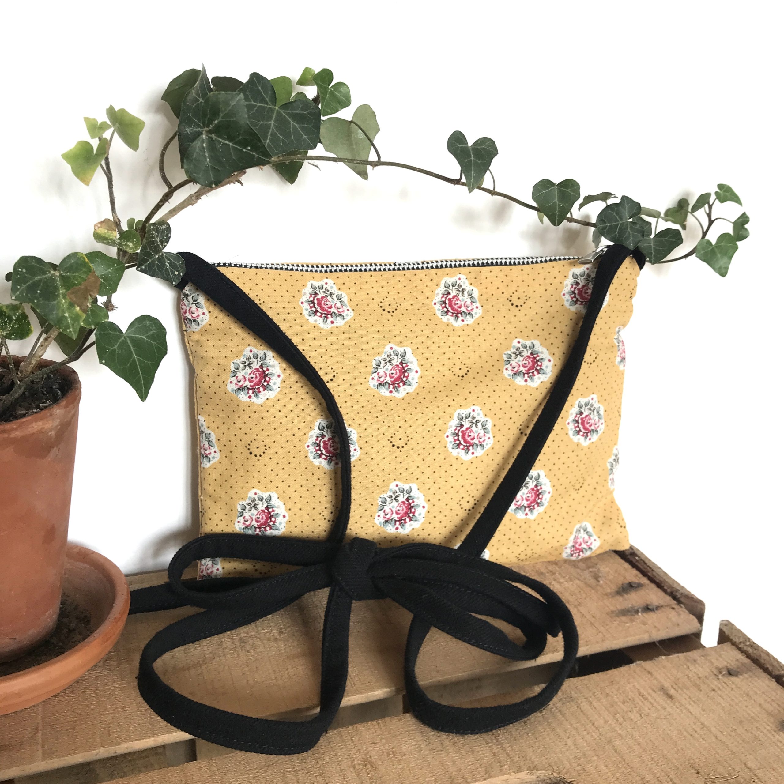 Oh Sud Made in Provence  Pochette tissu provençal jaune