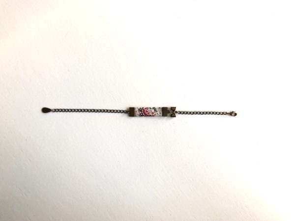 bracelet chaine métal tissu gris fleur