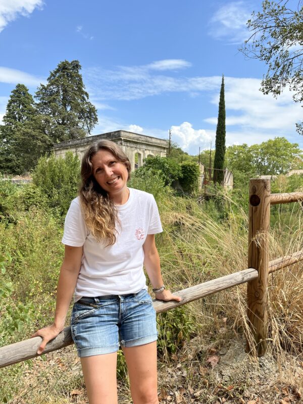 T-shirt blanc brodé Tu me fends le cœur – Image 6